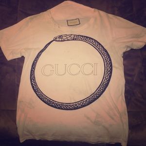 AUTHENTIC Gucci Ouroboros print T-shirt